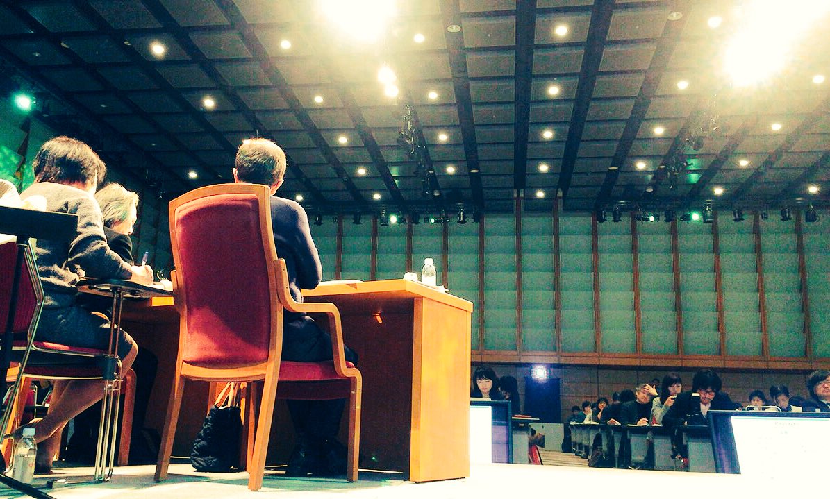 Kajimoto_News's tweet photo. #LFJ2016 ルネ・マルタンによる解説が続いております😄 風景、動物 etc…様々な角度からみるナチュールの聴きどころ。そして世界的ピアニスト、P.L.エマールの出演も発表されました！ https://t.co/aXFHESTvxC