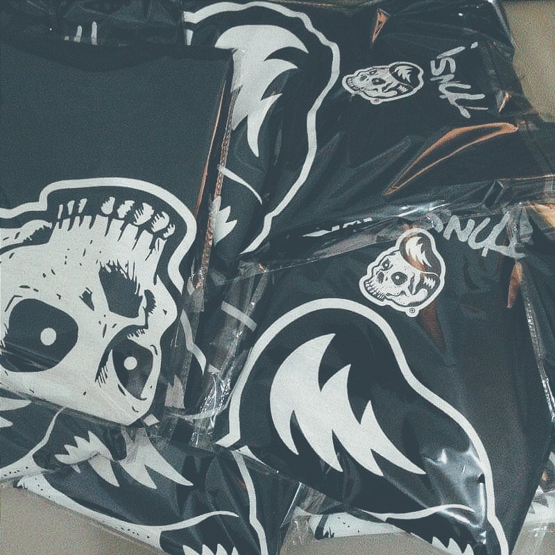 znalroar's tweet photo. The shirts are ready for dispatch! Catch ya' folks this week! (; #supportlocal #localthreads #isnull https://t.co/vu6cJbzAYZ