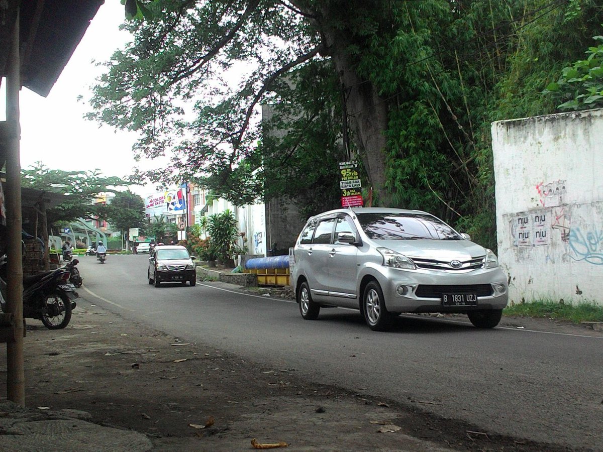 MawanSetya's tweet photo. Pukul 10.26 lalulintas di jln. Sudimoro terpantau ramai lancar Dian_BC4 #Traffic Malang @Edunewsfm https://t.co/l8B6ZkAHR5
