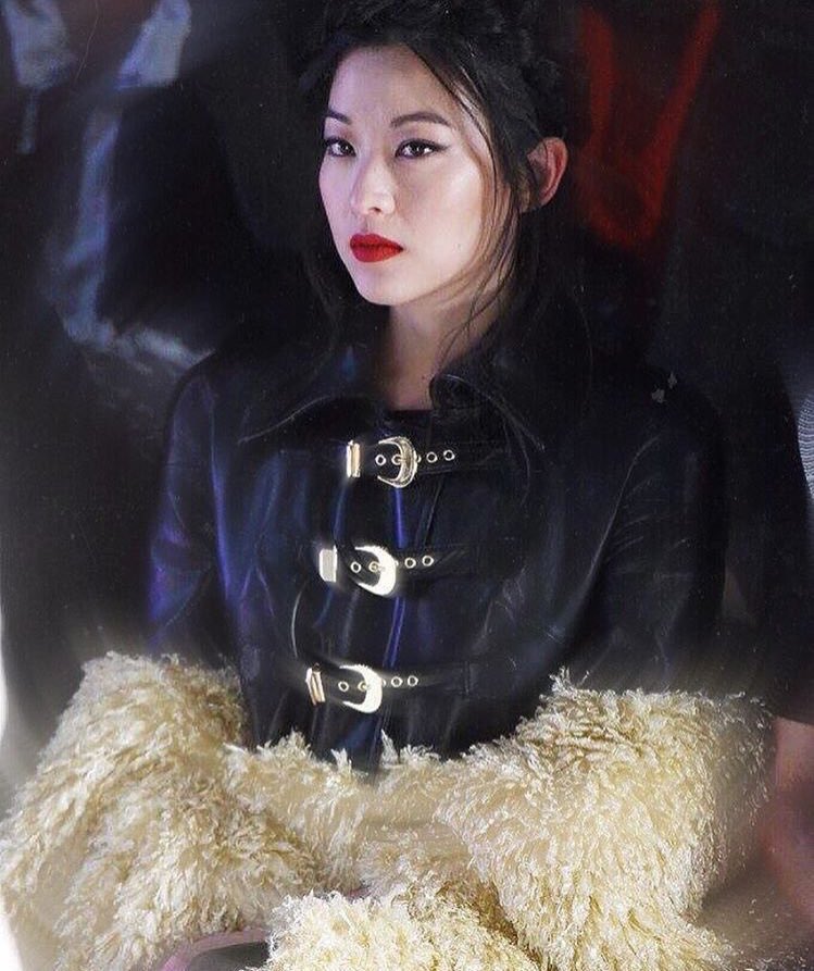 dailyarden's tweet photo. arden looked so beautiful at #NYFW today!! https://t.co/EH0u986Z8L