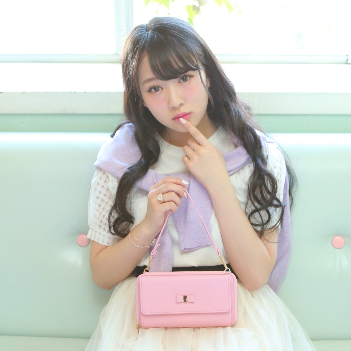 furyu_puri's tweet photo. プチプリモール特集①❣ゆらめいが着るプチプラコーデ紹介🐰💓✨

なんとこのツイートをRT&amp;フォローで2人の全身コーデをプレゼント！2/21まで💗応募はここからhttps://t.co/mYVzlZaOUk https://t.co/xUiYo97pjM