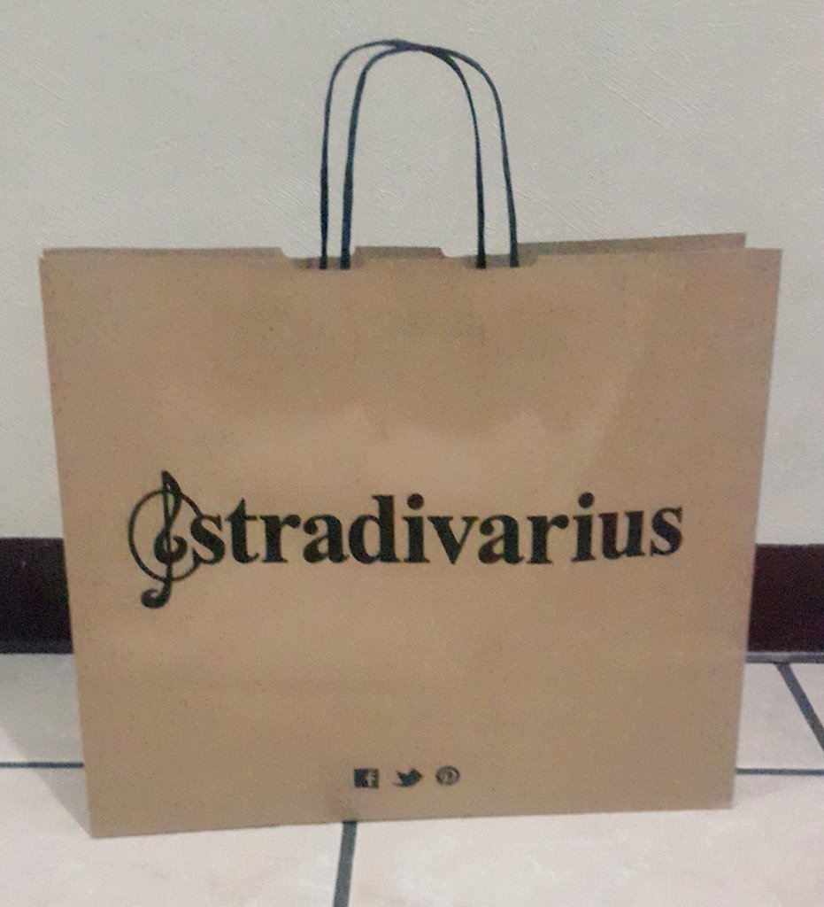 Enlace rifle Fragante Ⓔ︎Ⓛ︎Ⓘ︎Ⓩ︎Ⓐ︎Ⓑ︎Ⓔ︎Ⓣ︎Ⓗ︎ on Twitter: "Cena #PolloBrujo y regalo #stradivarius #DiaDelCariño y lo + importante acompañada d mi hermosa familia #DiosEsBueno https://t.co/9SWmrDFmxV" / Twitter Enlace rifle Fragante Ⓔ︎Ⓛ︎Ⓘ︎Ⓩ︎Ⓐ︎Ⓑ︎Ⓔ︎Ⓣ︎Ⓗ︎ on Twitter: "Cena #PolloBrujo y regalo #stradivarius #DiaDelCariño y lo + importante acompañada d mi hermosa familia #DiosEsBueno https://t.co/9SWmrDFmxV" / Twitter