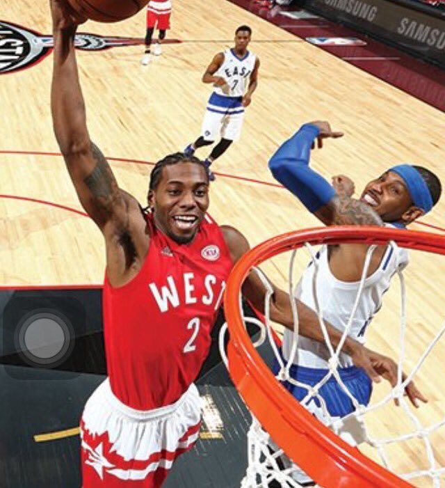 TheDunkCentral's tweet photo. When you're not playing for the Spurs and you remember you can have fun https://t.co/M7kdTobEKC