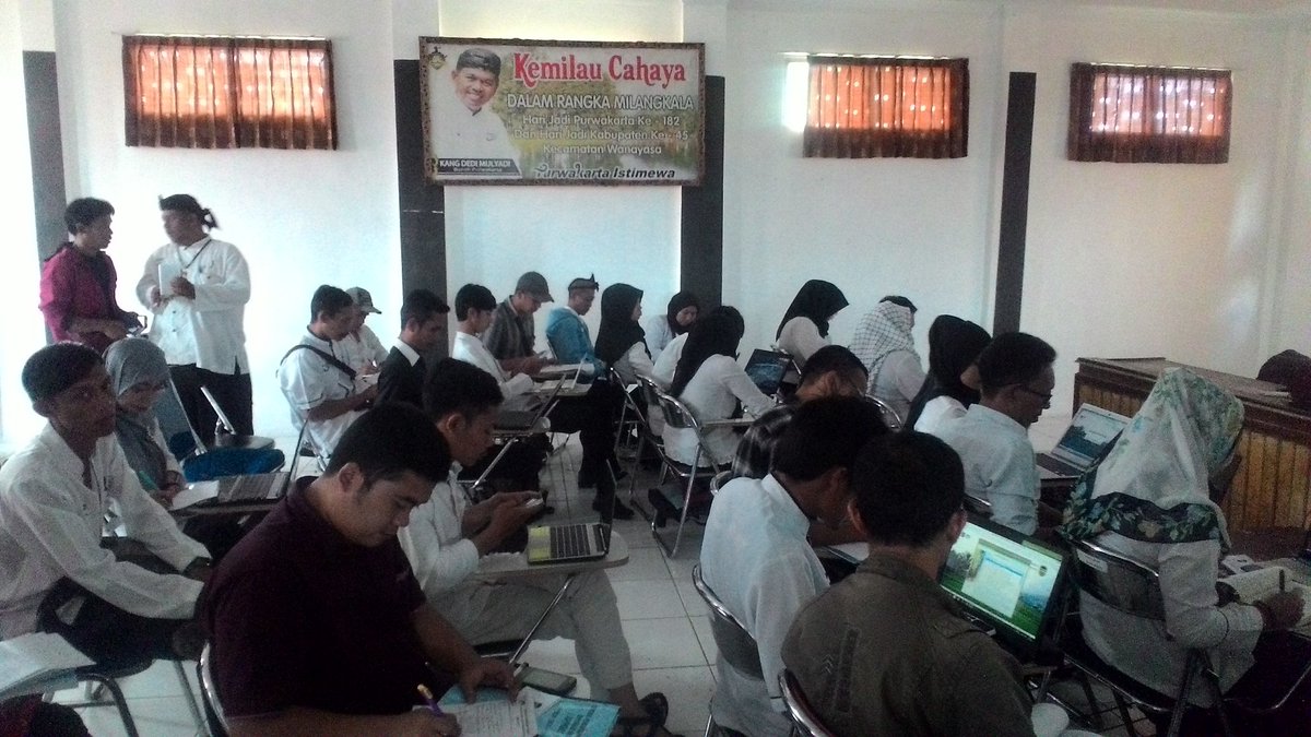 Wanayasa2's tweet photo. Bimtek simkeuda seluruh desa se-kecamatan Wanayasa kabupaten purwakarta @DediMulyadi71 @HumasPWK @Kaharti_PWK https://t.co/NUxg4Cw4es