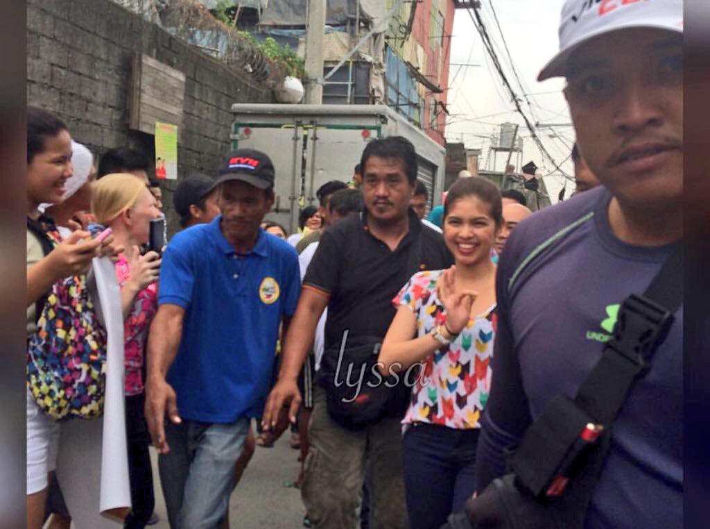 MaineLoversPH's tweet photo. IG post from assyl23

Look at those pretty smiles @mainedcm 

#VoteMaineFPP #KCA https://t.co/qIBMAAfAxg