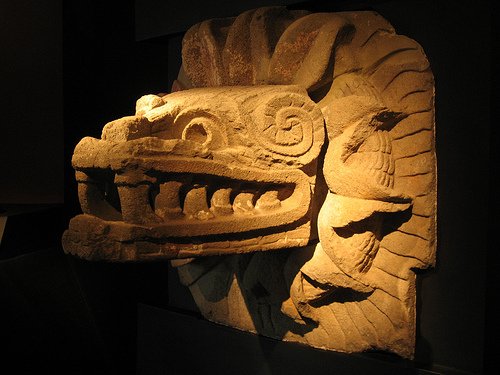esoterismoscom's tweet photo. El Dios del viento, “Quetzalcóatl” https://t.co/mQC8yeQtTL https://t.co/oORp8KPW8i
