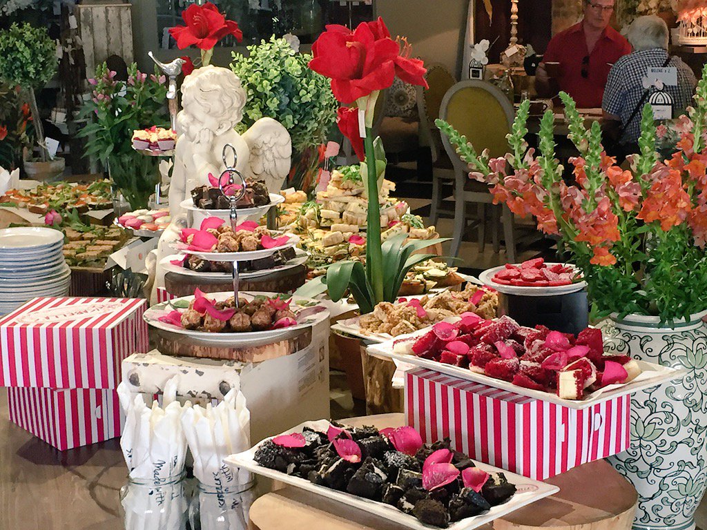 CakeandFoodShop's tweet photo. Missed out on our Lovely Cake Feast at Silverlakes on Friday?  Watch this space...More coming soon🍰 #cakefeast https://t.co/k0s5DWRTCd