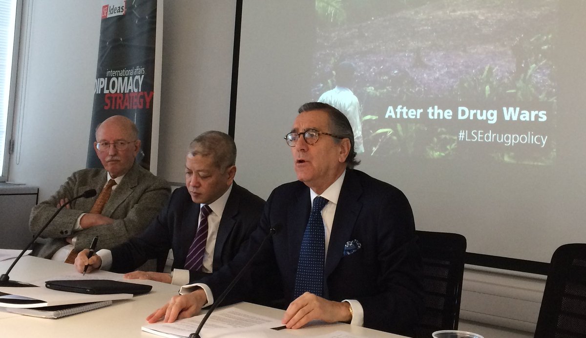 Amb Londoño #Colombia #lsedrugpolicy #SDG framework inclusive universal comprehensive enough 2integrate #drugpolicy https://t.co/tD7T2UzHh8