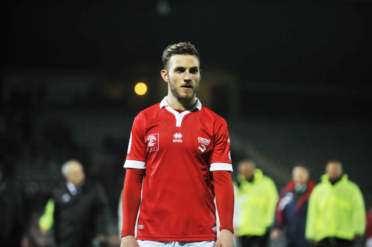 Gaetan Paquiez Souhaitons Joyeux Anniversaire Gaetan Paquiez Nimes Olympique Scoopnest