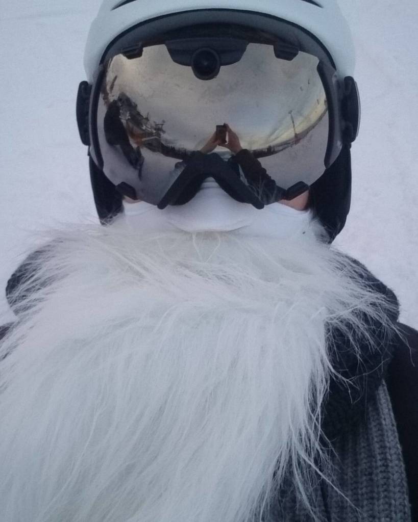TheBeardEdition's tweet photo. "#Snowboarden #beardiful #beardski" by merlonius_der_weise https://t.co/3d60NkjNCh https://t.co/WFz1hyYKyp