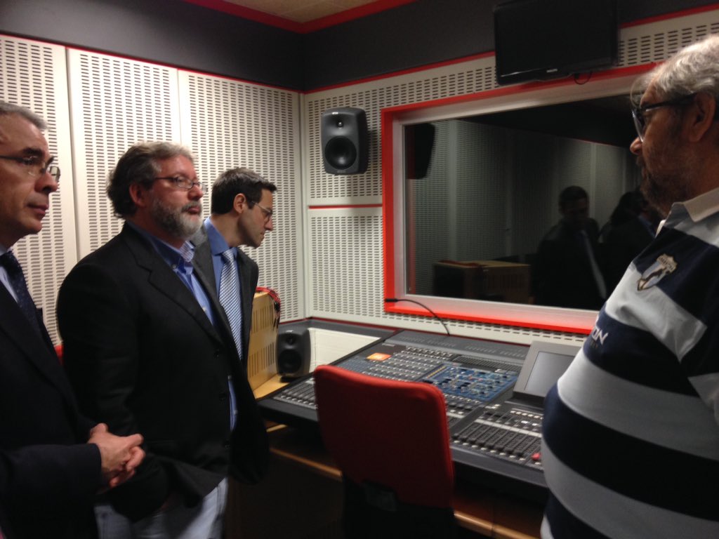 Visitamos con <a href="/EINAunizar/">EINA Unizar</a> el instituto de #formación de @rtvees en Madrid #colaboración #innovación