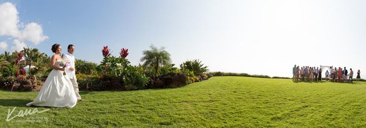 amauiweddingday's tweet photo. Going to the chapel and we're going to get Maui'd! #mauiweddingplanners #mauiweddingcoordinators #mauiweddingvenue … https://t.co/kxWg7JnPQ5