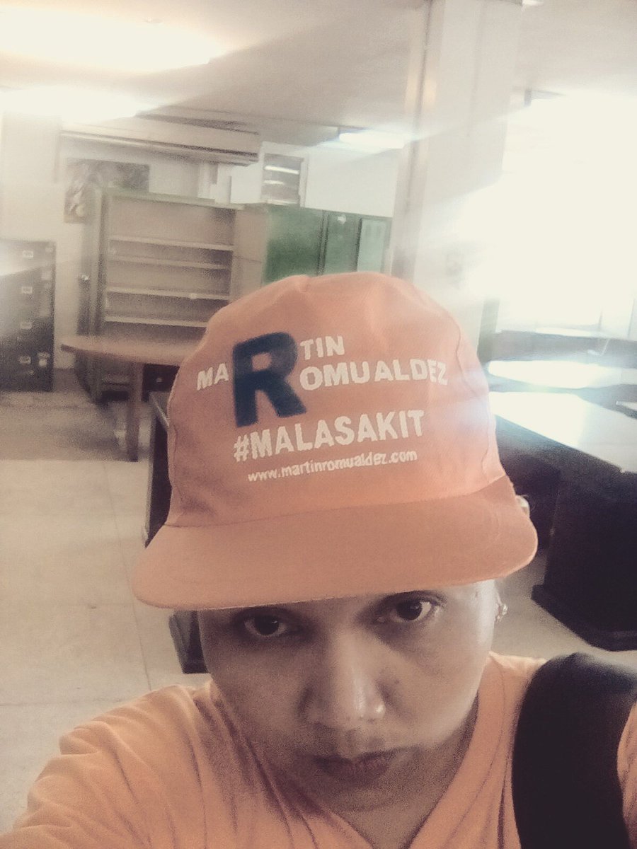 Rechiegrace's tweet photo. @MartinRomualdez @malasakit2016 thank u for this hat.#BBMPilipinas is distributing ur plastic tarps now. We needmore https://t.co/Tote1KncP3