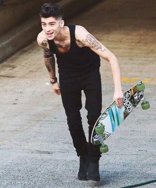 Loondoon's tweet photo. I❤you. #1D #Z.M.#MentorMilenia https://t.co/C94rDDeBPi