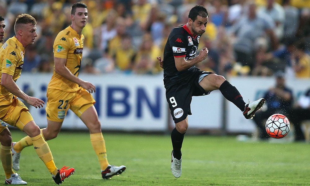 #AUFC stormed into the @ALeague top three with last night's win in #CCMvADL. Match gallery: bit.ly/1PyARFX