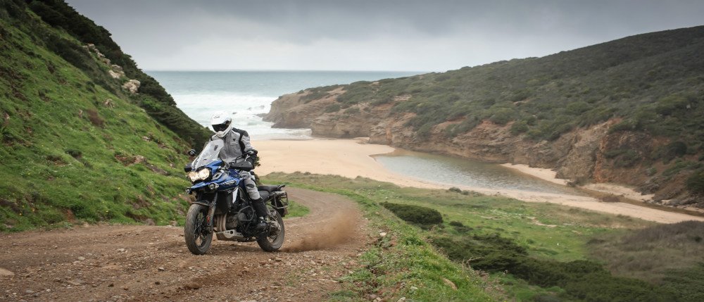bikeworldTVshow's tweet photo. Bit of sideways action due on the new Triumph Tiger Explorer 1200 today #whenindoubtthrottleout https://t.co/FtLHb6Okz5