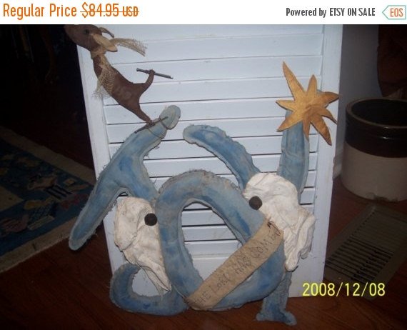 Rabbithollow's tweet photo. SALE Primitive Christmas JOY Sign With Skating Mouse https://t.co/nvwwbEQDpe #Etsy #HafTeam https://t.co/8Cm2tcjd5z