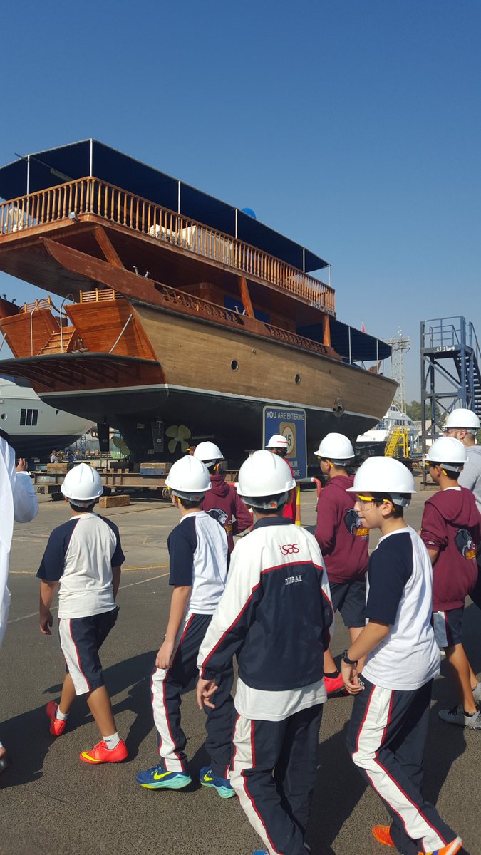 ISAS_Dubai's tweet photo. Our students are learning about building &amp; maintenance of our magnificent traditional UAE boats during #jadaf visit https://t.co/farnu8IumG