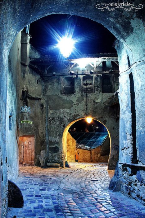 JyadeCythrawl's tweet image. 22 Reasons to Visit Romania Now
buzzive.com/22-reasons-vis…