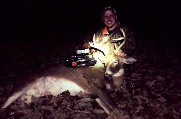 FinalStepOutdrs's tweet photo. 2015 PA Buck Josh Spelas #HuntPA #BowHunting #FSOLife #DCAP #HushPuk #FuryXArchery #HallsCall&Lure #BuckCage https://t.co/IkxgWERK7a