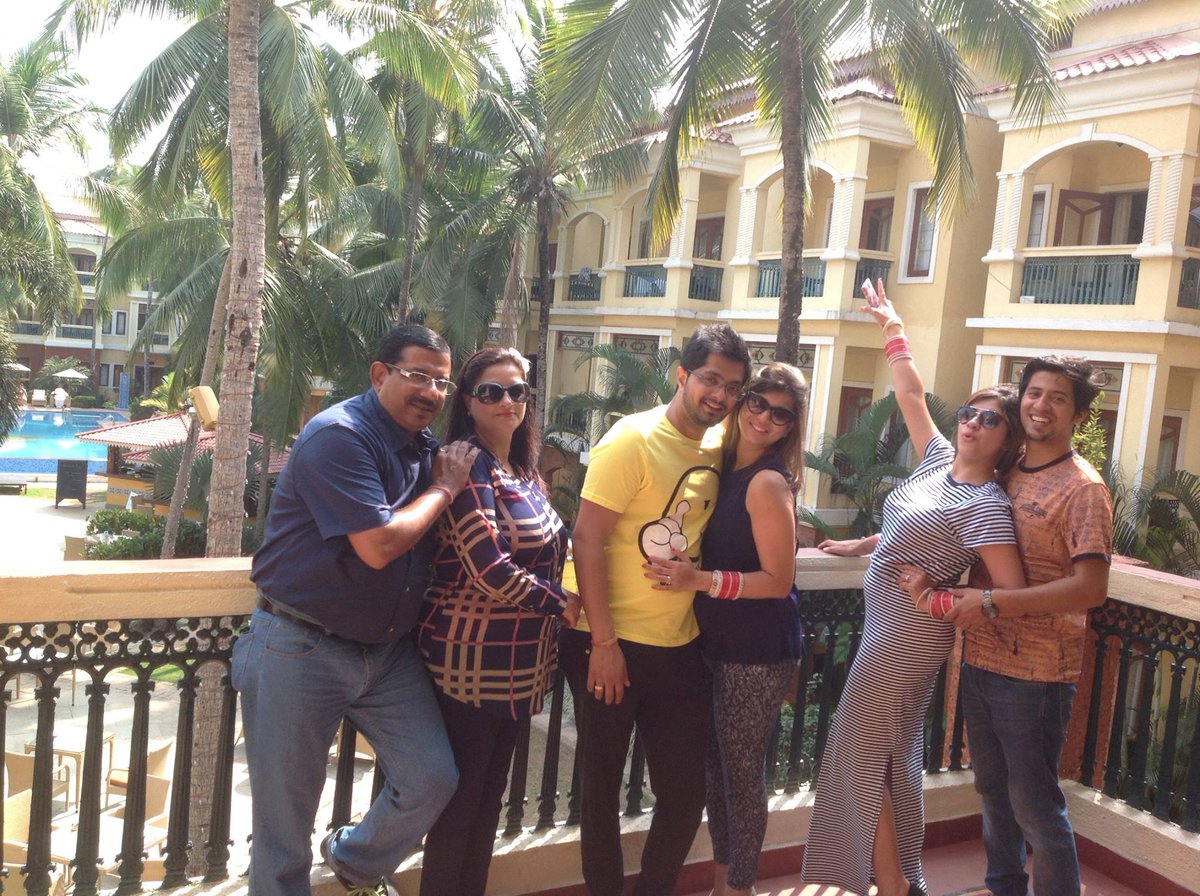 IndiaCIS's tweet photo. Here is family of the week - Mehra's &amp; Kapoor's enjoyed their stay @IndiaCIS , Goa Candolim https://t.co/H6LqoNRWUm