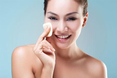 Veleza's tweet image. All you need to know about toner. It makes magic!  paulaschoice.com/expert-advice/… #BBloggers #bbloggerdaily