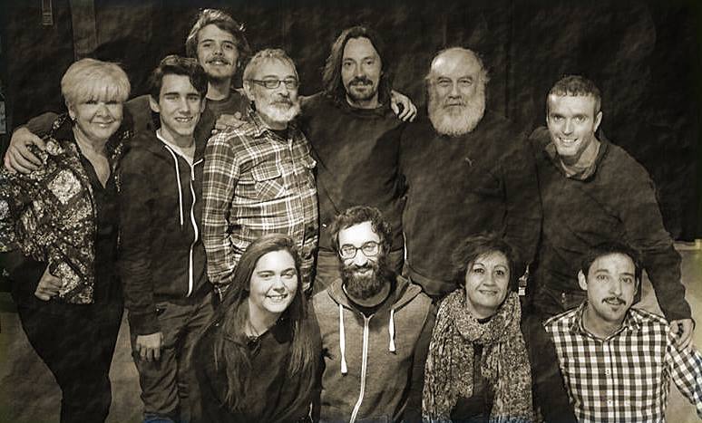 DejavuFilms_Cat's tweet photo. Amb @miquelsitjar, Boris Ruiz, Miquel Gelabert, Joan Massotkleiner i @angelsbassas, Pàtria comença avui el seu camí https://t.co/wcQPE2WkU0