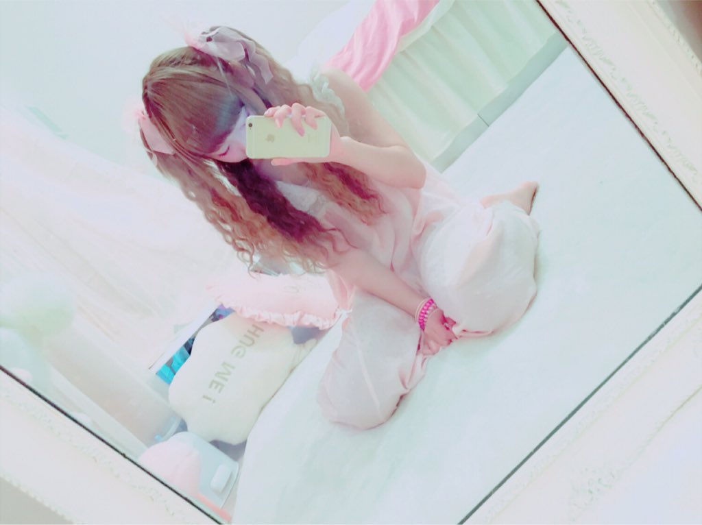 تويتر 苺りなはむ على تويتر でぃおーるのるーむうぇあわんぴっぴପ っ ㅅ ｃ ଓ ゆめかわいい ゆめかわ T Co 6wxav6r4qb