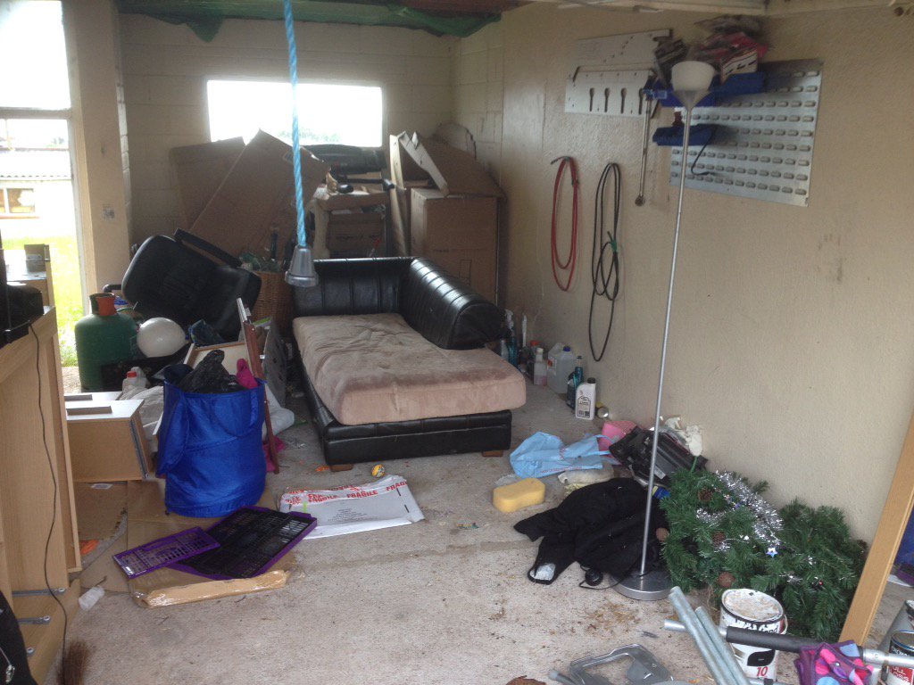 planbdevon's tweet image. Garage cleared in torquay