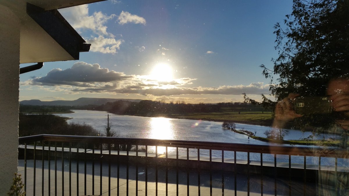 Uptomyneckinyou's tweet image. Great view from our hotel room 
killyhevlin Enniskillen  #Valentinesbreak