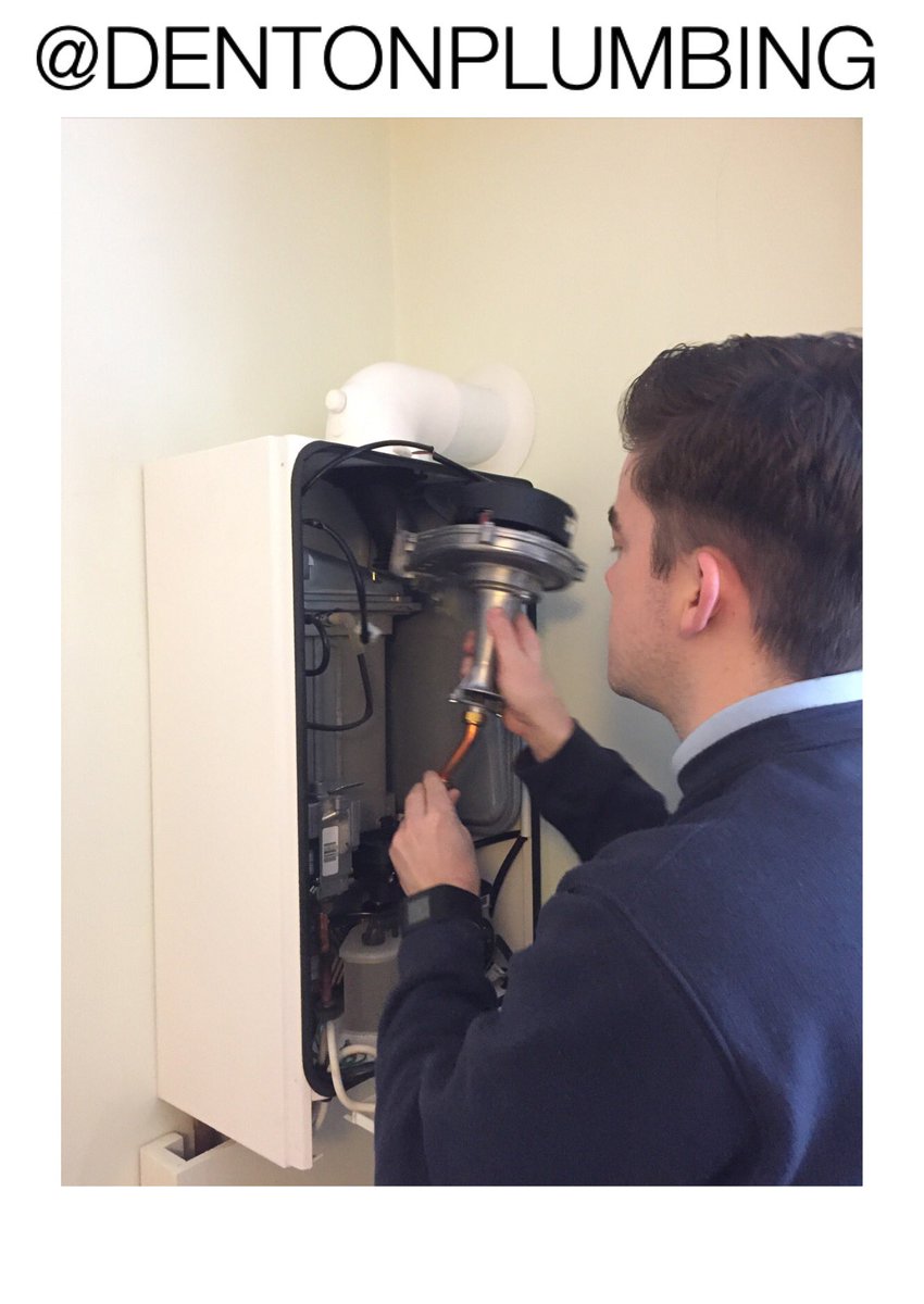 DENTONPLUMBING's tweet photo. @ideal_heating 2nd year service Ideal logic + combi 30 #7yearguarantee #ππ» #dentonplumbing https://t.co/C6WvGIvzbF
