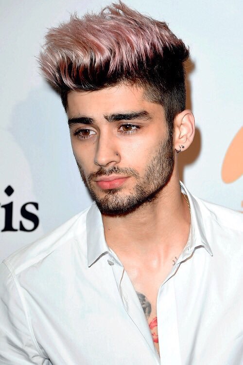 zourrybabes's tweet photo. How are you real https://t.co/Bc7ZE3eC2r