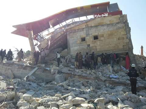 MSF France (@msf_france) on Twitter photo Un hôpital soutenu par <a href="/MSF/">MSF International</a> et situé dans la province d’Idlib, au nord de la Syrie, a été détruit par une attaque Un hôpital soutenu par <a href="/MSF/">MSF International</a> et situé dans la province d’Idlib, au nord de la Syrie, a été détruit par une attaque