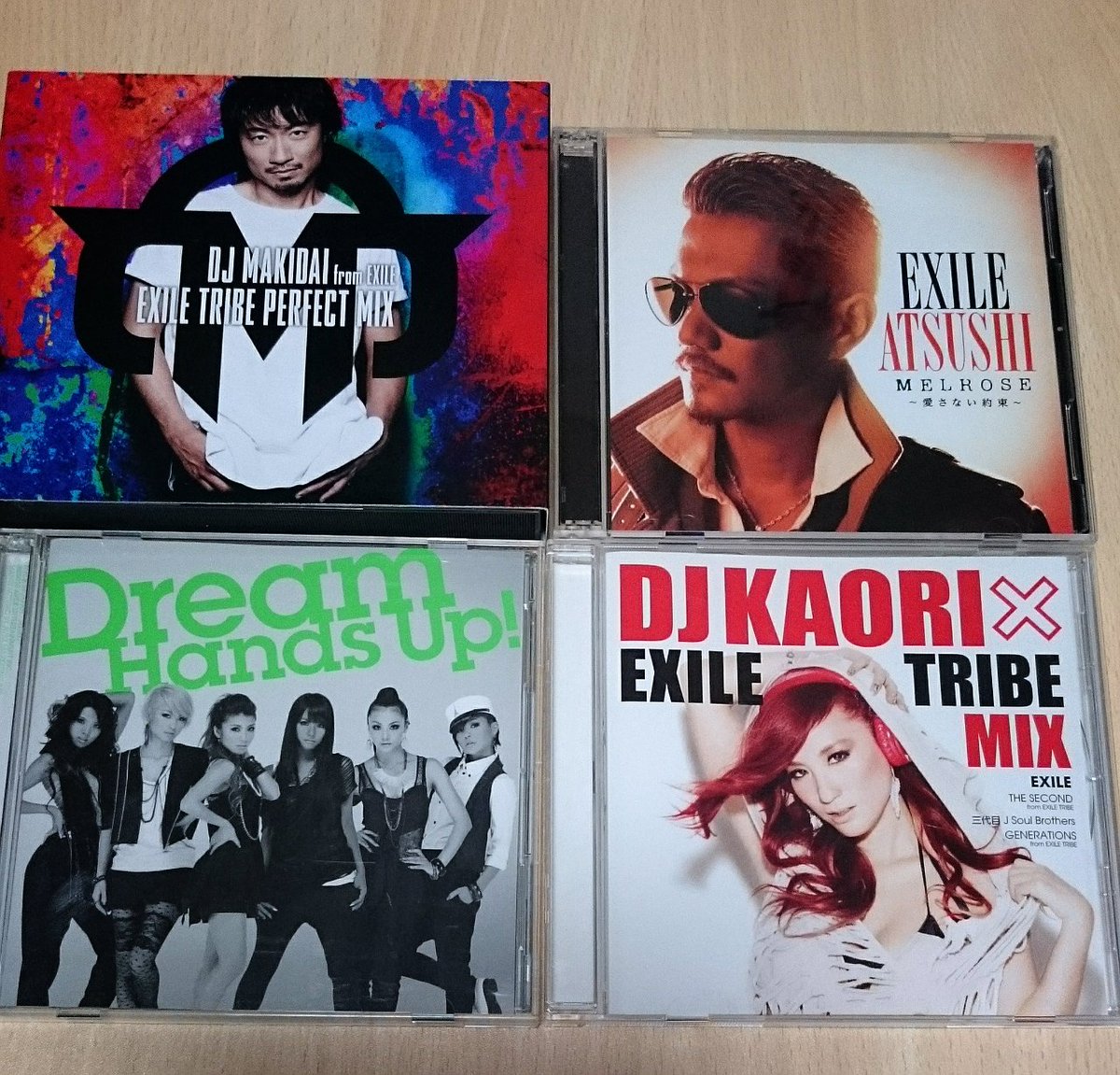 exjsbgene_24's tweet photo. 拡散お願いします！
100～800円でCD(ほぼDVD付き)譲ります。
詳しい値段は聞いてください😌
リプお待ちしてます🙇
EXILE TRIBE SECOND 三代目 Dream DJ MAKIDAI COLOR DI https://t.co/xjLXFkZYUG
