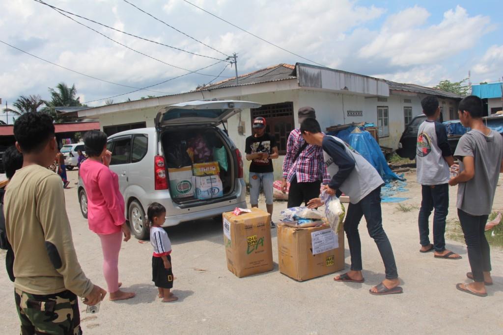 Bntuan dr Msyrakat Belitung kloter kedua untuk saudara di bangka via BFM <a href="/912HITZfm/">Radio HITZfm 91.2</a> &amp; <a href="/berehun/">berehun organizer</a>  #AksiSolidaritas
