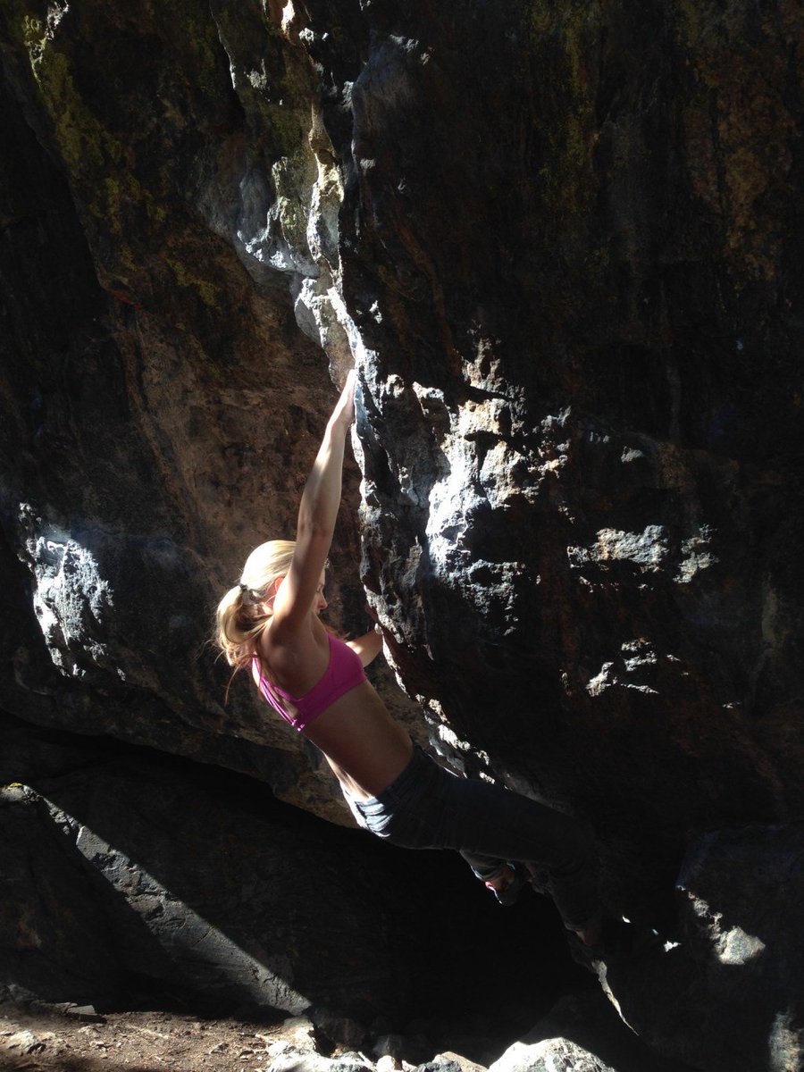 tips4golfswing's tweet photo. RT RunHappyBolder Life Lately #climbing #climbmoja #yoga #fitfluential #runchat #ultrachat #fitfam #goals β¦ https://t.co/8fHpWbrok8