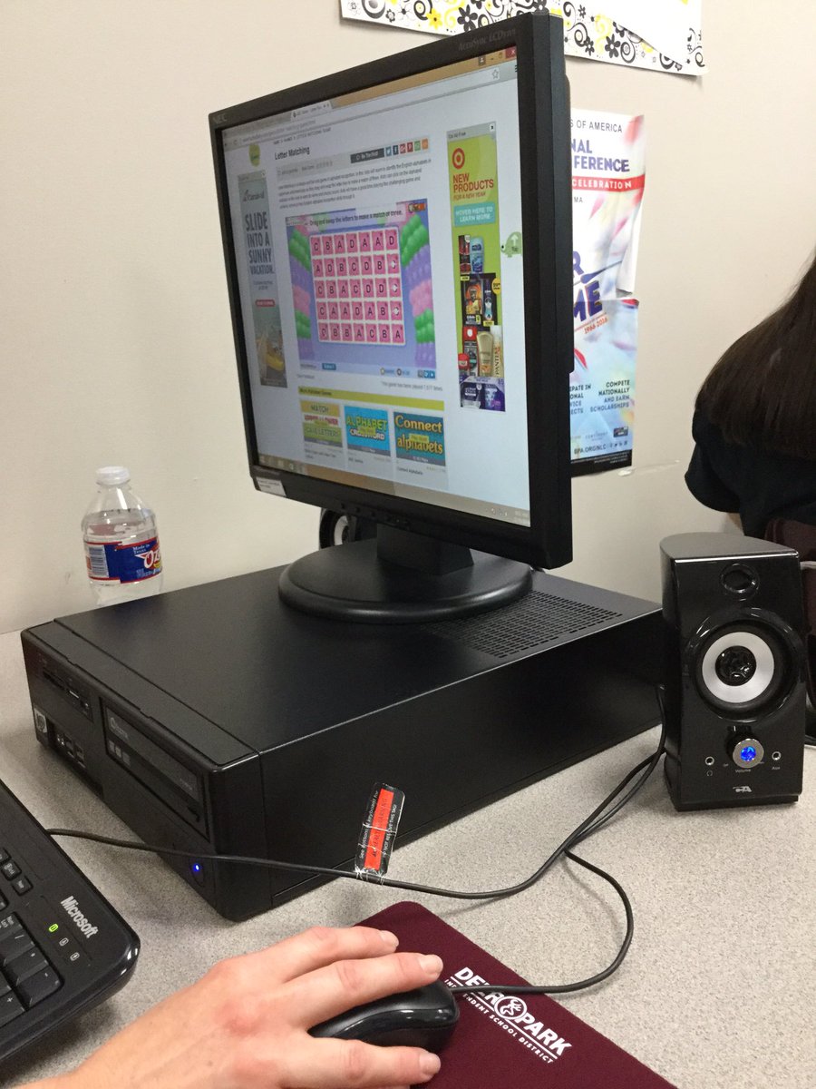 BallardKinder's tweet photo. Games for our kinders!!! #dptech2016 https://t.co/dKwuBO13PG