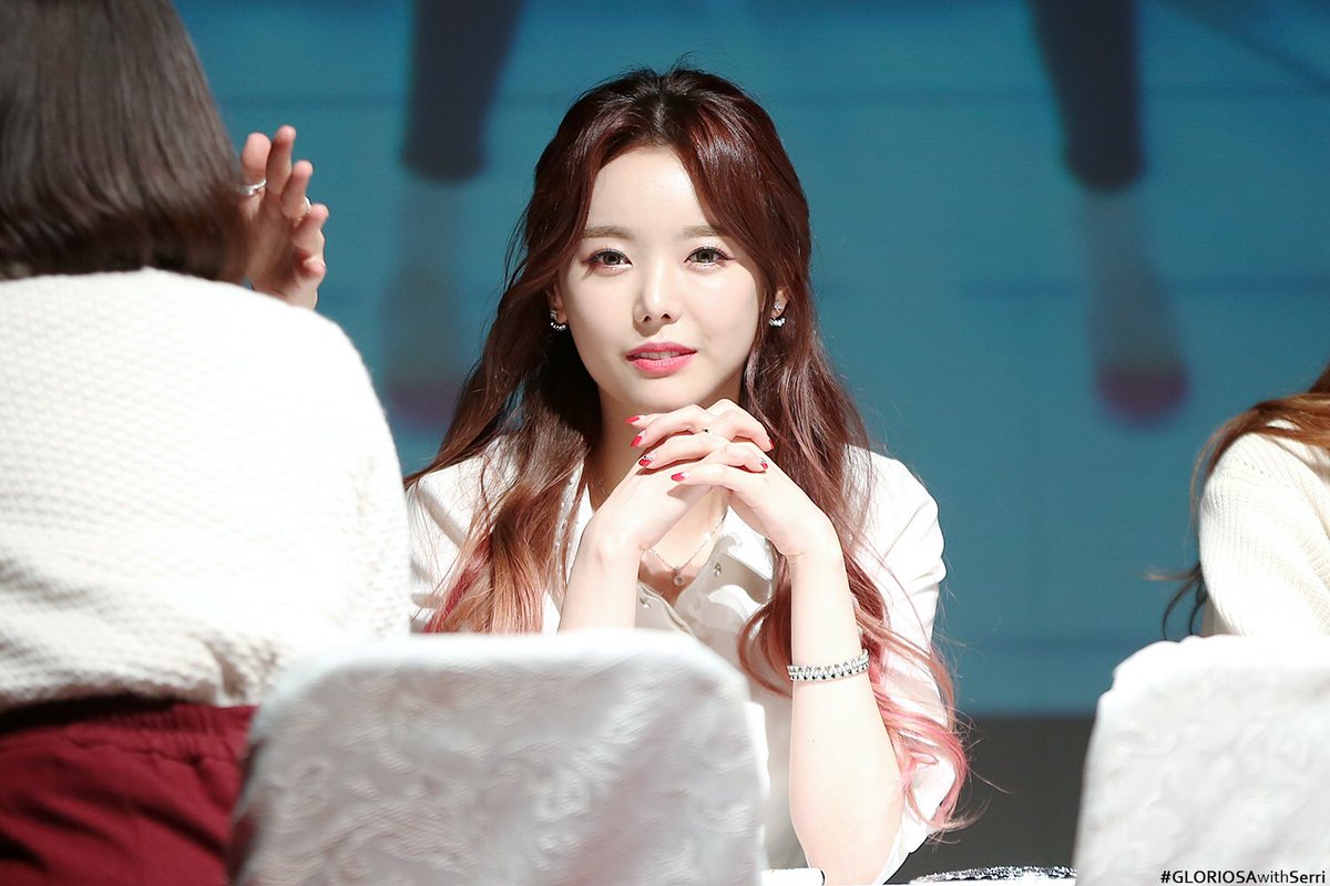 Gloriosa_kr tweet picture