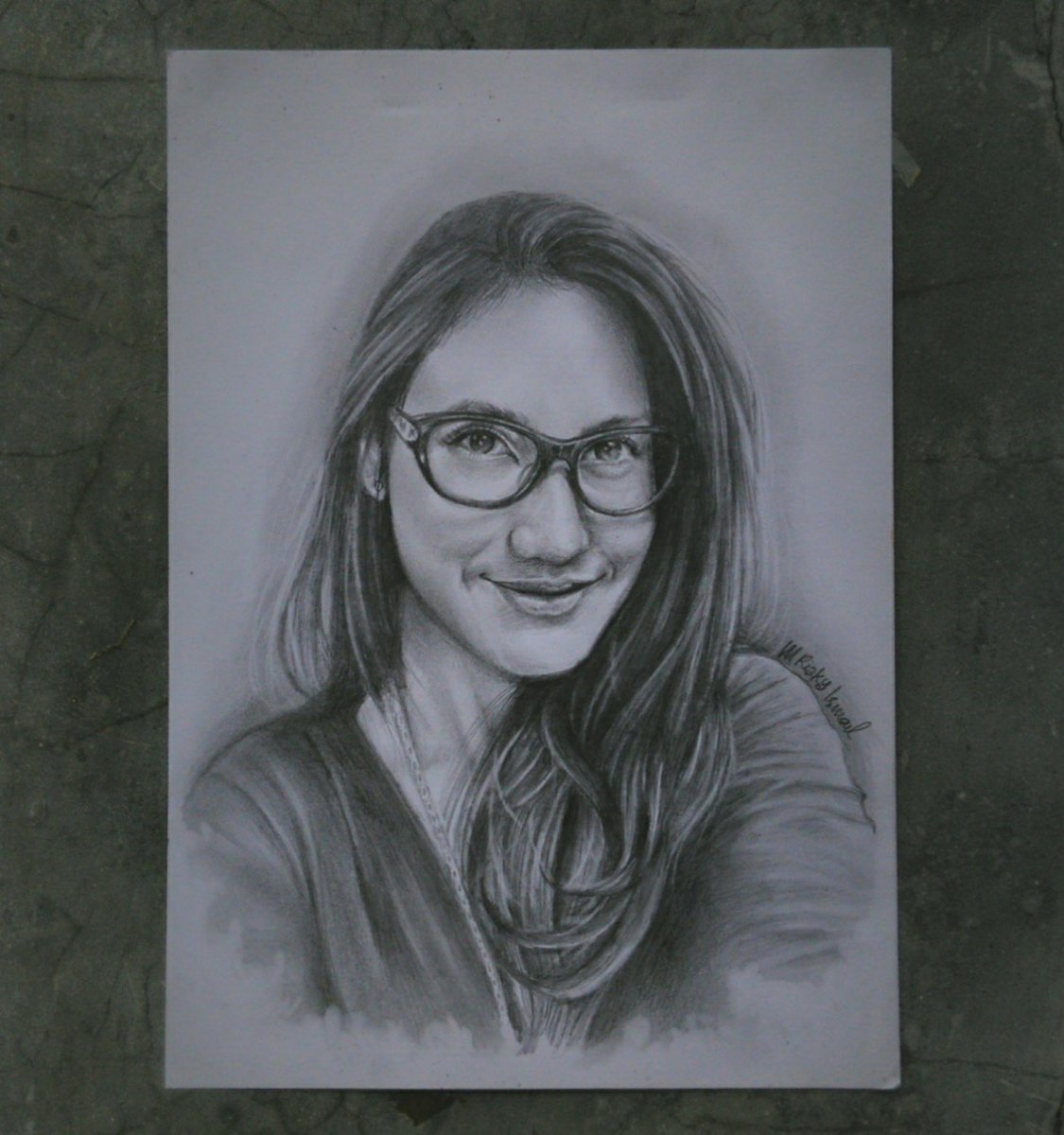 searcheva002 tweet media