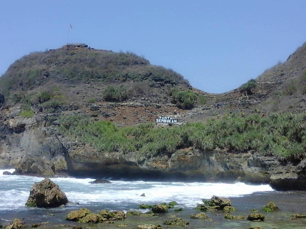 AbasBalapradana's tweet image. Tmpat wisata yg layak dikunjungi. #PantaiSembukan potensi pariwisata di bumi Wonogiri. @PartaiSocmed @ganjarpranowo