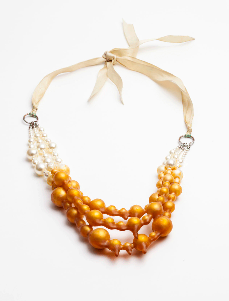 rubbishtogold's tweet photo. New @rubbishtogold auction #Munich NEXT WEEK! #ownartjewellery #mjw16 #munichjewelleryweek #letsgetcollecting https://t.co/2iQle2bvOL