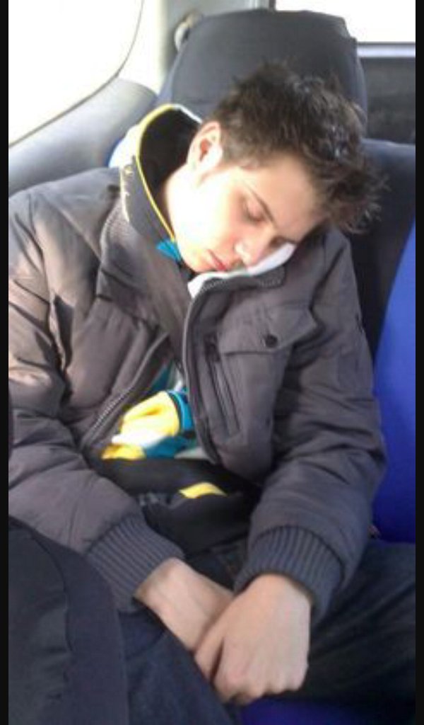 Bea101Bea's tweet photo. @Rubiu5 elrubius durmiendo dioh mio que me lo como pff te quiero demasiado tontito♥♥♥♥♥♥♥♥♥♥♥♥♥♥♥♥♥♥♥♥♥♥♥♥♥♥♥♥♥♥♥♥♥♥ https://t.co/Yf8sw8YFUD
