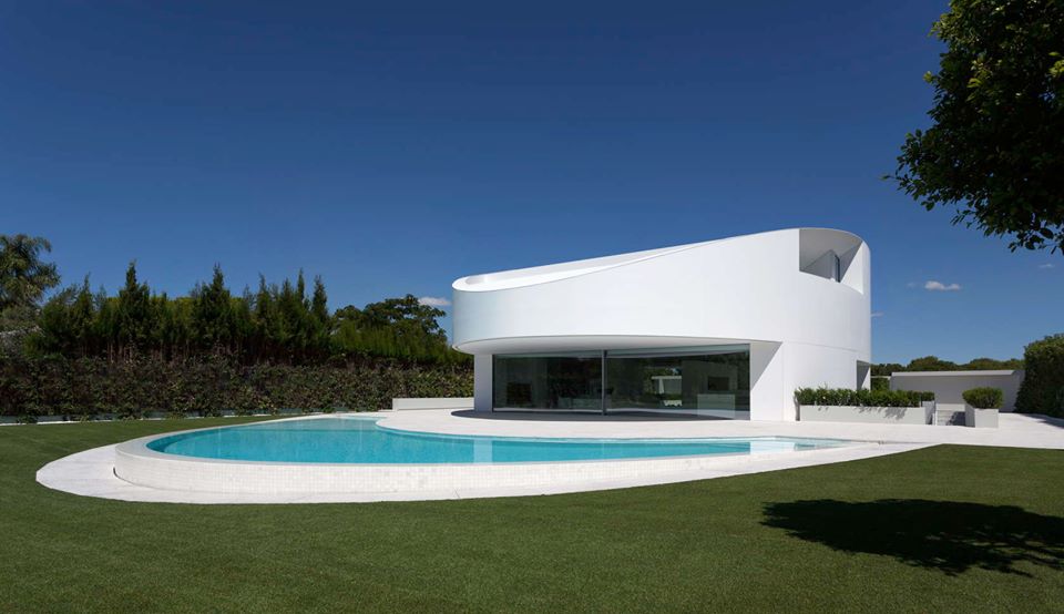 PhilippeLoup's tweet photo. @aquasystempool #inspiration #conseil partagé #piscine #design #architecturedesign #idea Fran Sylvestre Arquitectos https://t.co/TTuGjIypFv