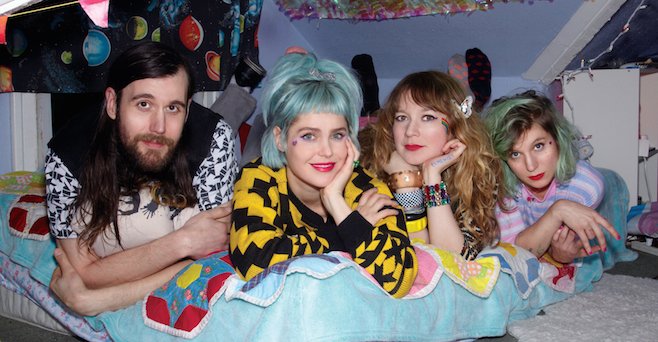 Pitchfork tweet media