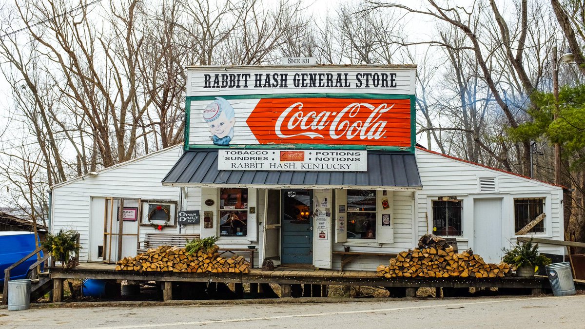 davidalankidd's tweet photo. Rabbit Hash General Store burned?
Yikes… was just there a few weeks ago!
https://t.co/aoWXLm7byD #somewhereky https://t.co/usOObZ0XUi