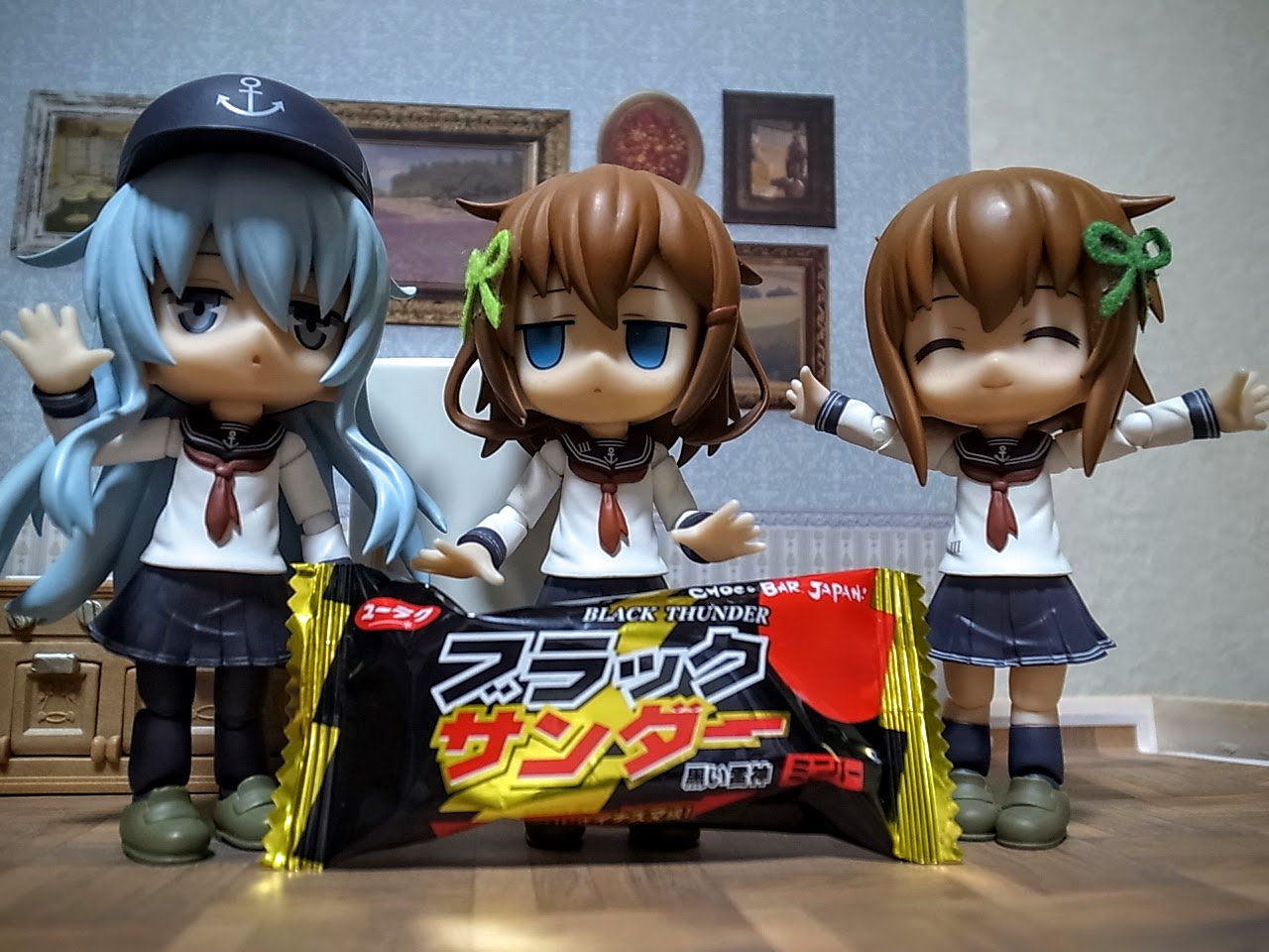 えと 地震警戒中 ブラックサンダー 雷 ブラックサンダーよ 電 お手ごろサイズなのです 響 本当にブラックサンダーだね 電 小さくても美味しさイナズマ級なのです キューポッシュ 艦これ T Co Azi7mxavnf Twitter えと 地震警戒中 ブラックサンダー 雷 ブラックサンダーよ 電 お手ごろサイズなのです 響 本当にブラックサンダーだね 電 小さくても美味しさイナズマ級なのです キューポッシュ 艦これ T Co Azi7mxavnf Twitter