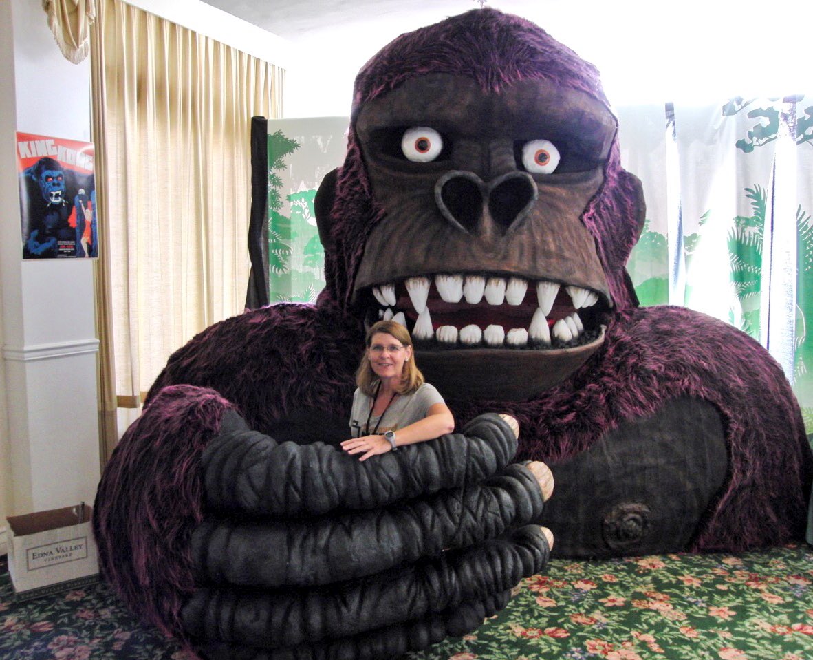 waywardnerd's tweet photo. Some decor in the “Ackermansion” Comic Fest Cafe @sdcomicfest was larger than life. #sdcf2016 #sandiegocomicfest https://t.co/XZT2L4oSZ3
