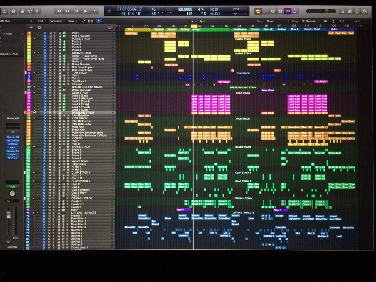 StructureMedia's tweet photo. Tweaking the last stuff on this bad boy! #newmusic #hardwork https://t.co/hgkenQRL8U