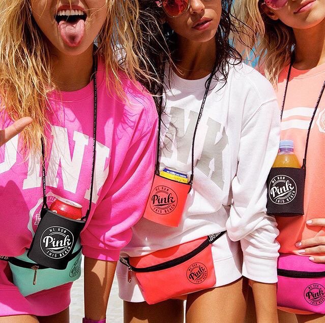 GMUPINK's tweet photo. SPRING BREAK ALERT: get a FREE loozie &amp; fanny pack set w/any PINK purchase! Offer ends 2/20! #GMUPINK #PINKReps https://t.co/pQWhRbqiQT