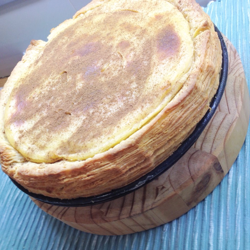 ambelene's tweet photo. #melktert #competition dankie @kenwood  @SophiavanTaak @marilouisguy https://t.co/VqSq6EEZrg